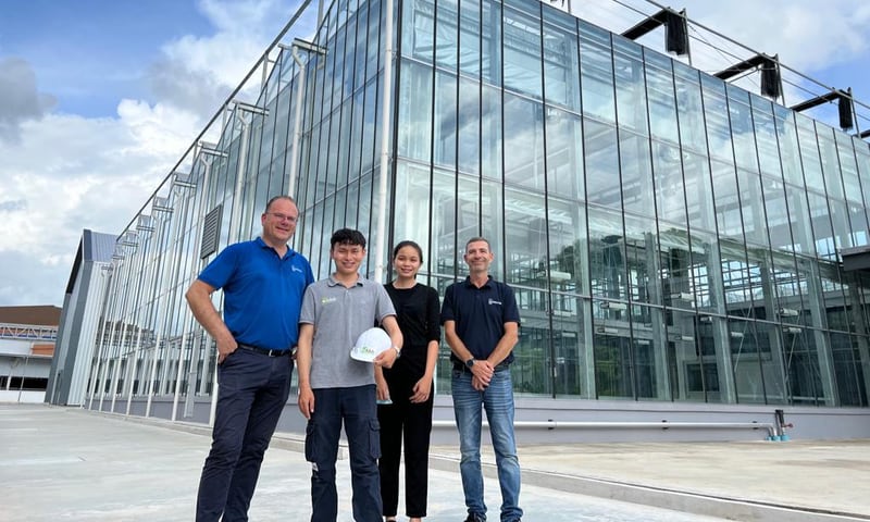 Our team of international specialists is renowned for their inventive and flexible approach to problem-solving. Fuelled by a passion for practical and effective solutions, they remain at the forefront of developing innovative solutions within the horticultural technology sector.